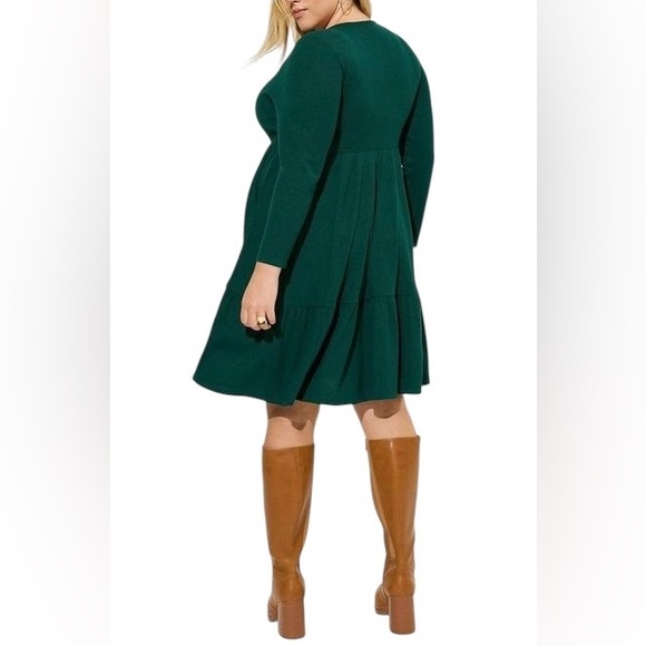 Torrid Women's Size 1 Knee‎ Dress Green Jersey Waffle Tiered Skater W/Pockets - Picture 12 of 12